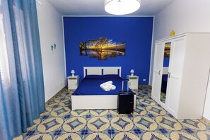 2 bedrooms, travel crib, WiFi, bed sheets - Vacation home in Sferracavallo a few steps from the sea Ideal for families (Palermo)