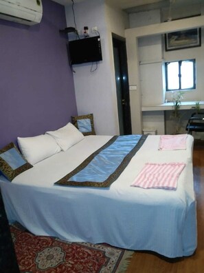 Free WiFi - Hotel Medwin Kashi Dham (Varanasi)