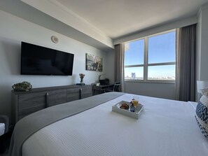 Fer et planche à repasser, lit parapluie, Wi-Fi, draps fournis