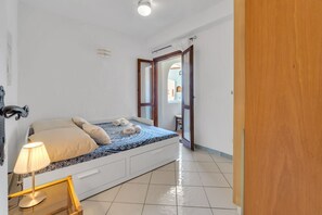 3 bedrooms, iron/ironing board, WiFi, bed sheets - Penthouse with panoramic terrace (Liscia di Vacca)