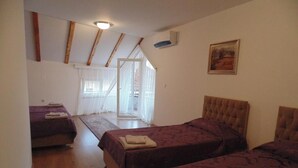 Room - Vila Sofra (Struga)