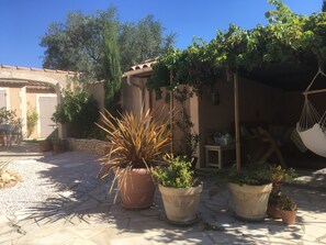 Terrace/patio - Tramontane, bedroom and tv room. near Avignon.(pets welcome) (Jonquerettes)