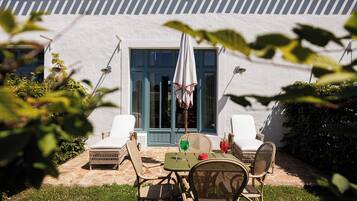 Suite Duplex Terrasse & Jardin | Vue de la chambre