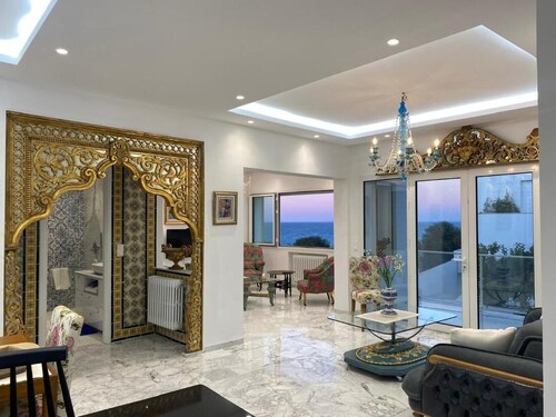 Luxurious Sea View With Private Beach in Gammarth Marsa