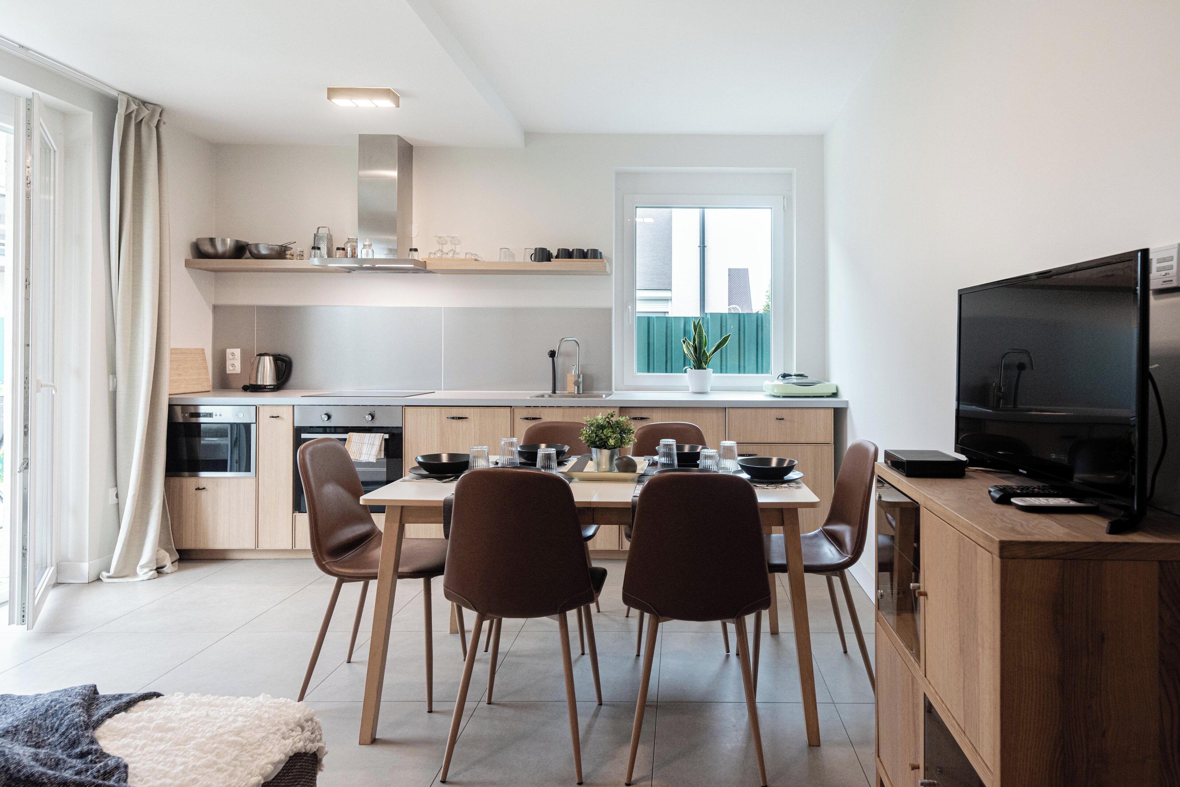 Apartment, 2 Schlafzimmer, Gartenblick | Eigene Küche | Großer Kühlschrank, Mikrowelle, Ofen, Herdplatte