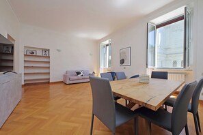 Interior - Luxury home in the Ghetto's heart (Roma)