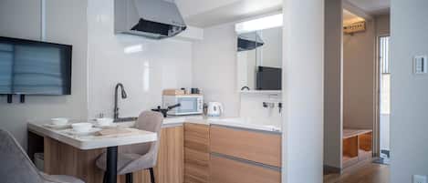 Classic Condo, Non Smoking, Balcony | 1 bedroom, blackout drapes, soundproofing, iron/ironing board