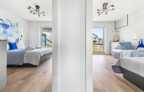 2 bedrooms, iron/ironing board, travel cot, free WiFi - Pet friendly apartment in Olpenitz (Olpenitz)