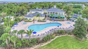 A large house with a swimming pool and multiple lounge areas. - Bahama Bay Resort * Disney Area * Free Parking (Davenport)