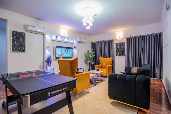 Apartment | Games room - 2 Bed Luxury Apartment in Oniru Vi Lagos (Lagos)