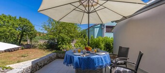 Pool House Franjo
