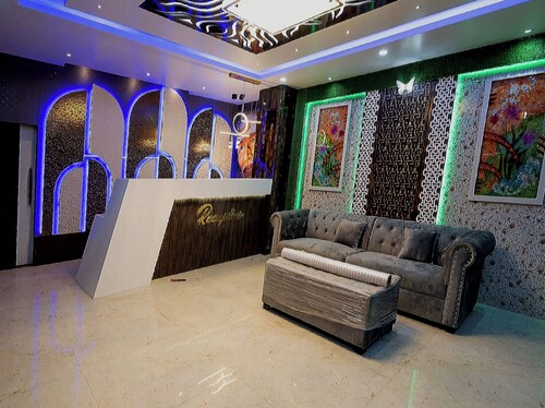 Hotel Holiday Saharsa