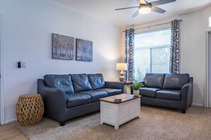 TV, fireplace, offices - Modern Retreat in Ahwatukee, Heated Pool, Spa, Gym (Phoenix)