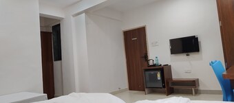 DatsunG Studios