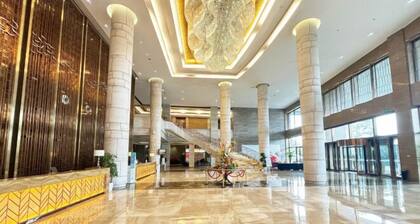 Royal Hotel (Chongqing Liangjiang)