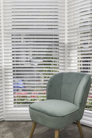 Classic Double Room, Ensuite, City View (2) | Premium bedding, travel cot, free WiFi, bed sheets - Upper Rock Brighton Guest House (Brighton)