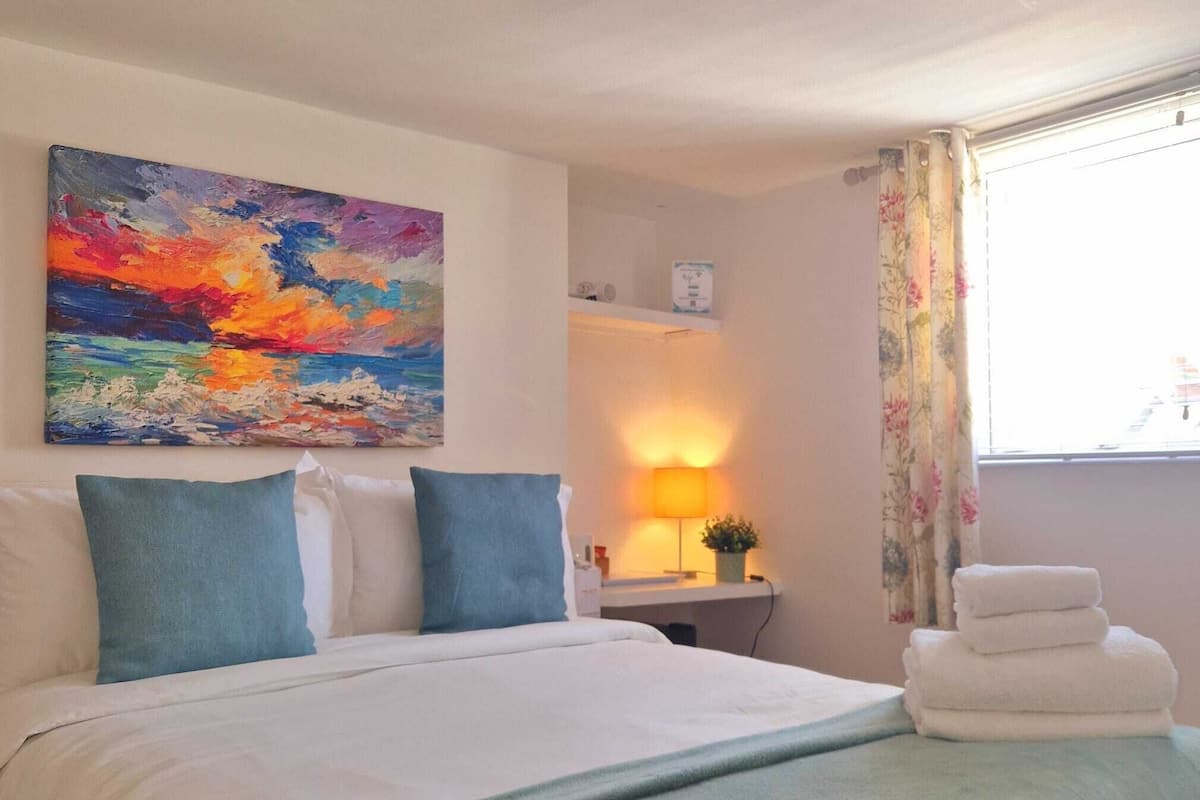 Habitación clásica doble, baño privado, vistas al jardín (5) | 1 dormitorio, ropa de cama de alta calidad, cuna de viaje y wifi gratis