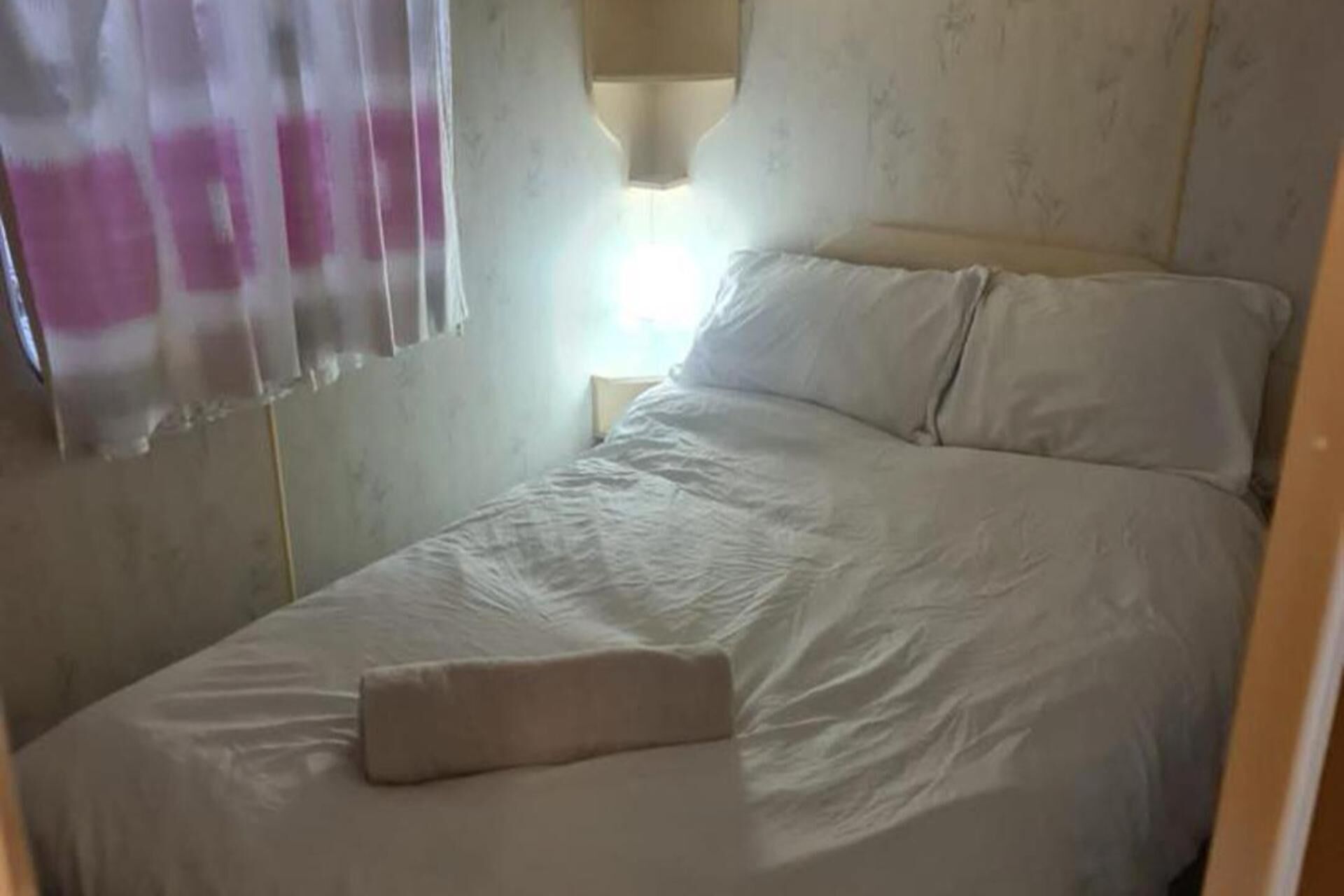 Huisje | 2 slaapkamers, een strijkplank/strijkijzer, gratis wifi, beddengoed