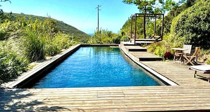 Enchanting 7-bedroom Villa in Ericeira with AC, WiFi