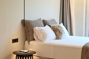 Junior suite with private pool 101 | 5 phòng ngủ, minibar, phòng cách âm 