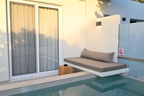 Junior suite with private pool 101 | 5 phòng ngủ, minibar, phòng cách âm 