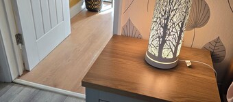 Fully Furnished annexe with a comfy living room, double bedroom and en-suite 