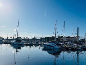 Marina/club náutico