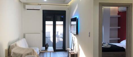 1 Schlafzimmer, BĂŒgeleisen/BĂŒgelbrett, WLAN, BettwĂ€sche