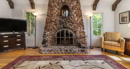 Lovely Tudor Home w/ Pool & Spa Near Russian River