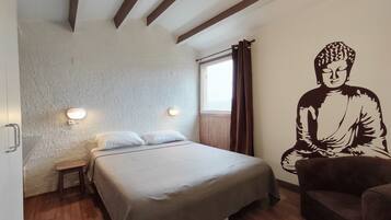 2 室のベッドルーム、WiFi