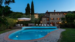 Villa | 4 Schlafzimmer