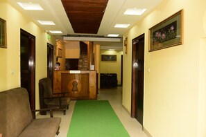 Interior - Hotel Ayaan Residency Manali (Manali)