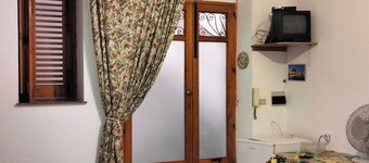 economy central chamber