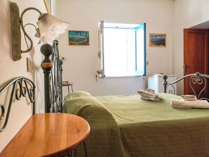 1 غرفة نوم ومكتب وواي فاي مجانًا