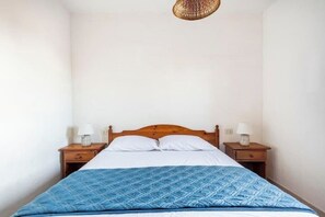 2 Schlafzimmer, Schreibtisch, WLAN