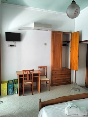 2 slaapkamers, een bureau, gratis wifi