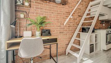 City Studio, 1 Double Bed with Sofa bed | Living area | 37-inch flat-screen TV with satellite channels