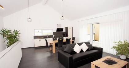 Auszeit in der Natur. Gemütliche Ferienwohnung mit Balkon