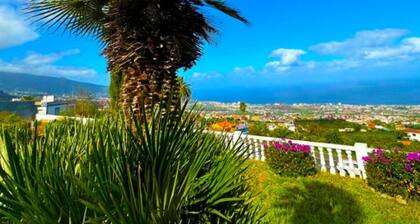 Villa in La Orotava 7 Bedrooms 1 bed 7 Baths