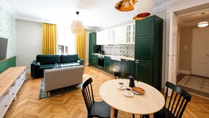 Leilighet | Eget kjøkken | Kaffetrakter/tekoker, kjøleskap, ovn og kokeplater