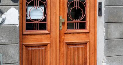 Native Apartments Nowowiejska 9 Deluxe