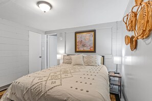 3 quartos, ferros/tábuas de passar roupa, Wi-Fi, roupa de cama