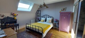 1 camera, Wi-Fi gratuito