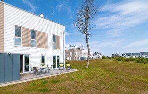 Outdoor dining - Pet friendly apartment in Olpenitz (Olpenitz)