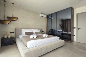 4 Schlafzimmer, Zimmersafe, Bügeleisen/Bügelbrett, kostenloses WLAN