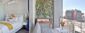 1 habitación, escritorio, wifi y ropa de cama