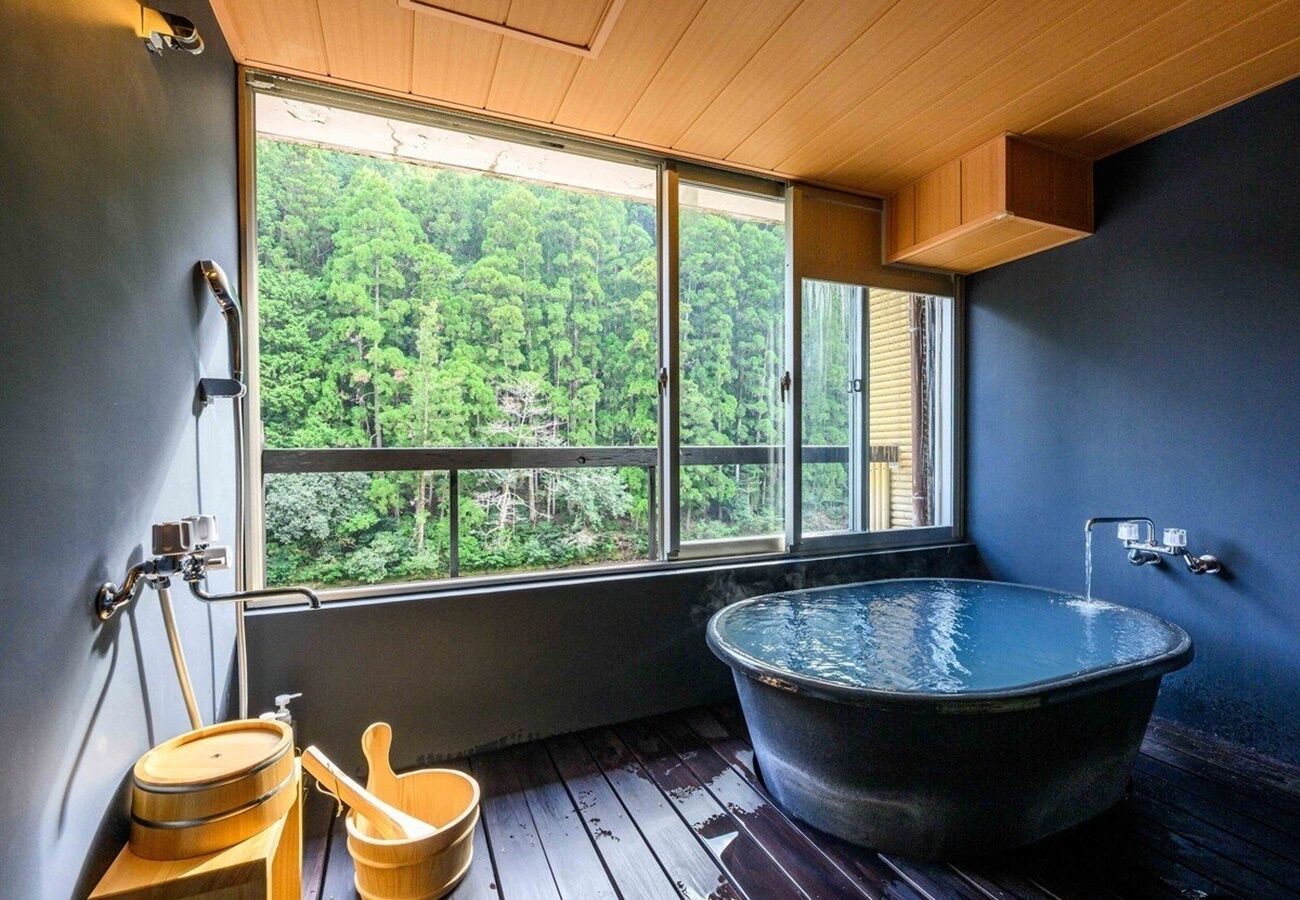 [Sansui Suite] Open-air bath with flowing spring water + Sauna (Non-Smoking) | Bathroom | Combined shower/tub, free toiletries, hair dryer, bidet