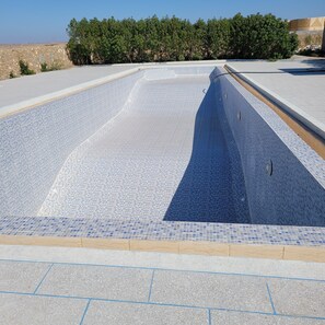 Udendørs pool
