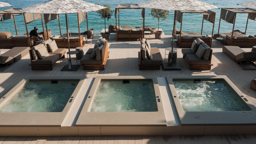 Folie Marine Beach Hotel & Club