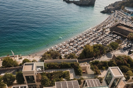 Vista aérea. Folie Marine Beach Hotel & Club